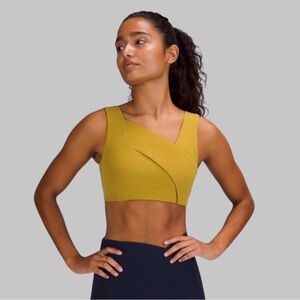 Lululemon Nulu Cross Front Yoga/Sports Bra Auric Gold Cross Front Size-6 EUC